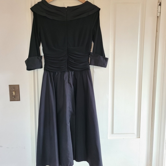 VINTAGE - Black dress - Picture 7 of 10